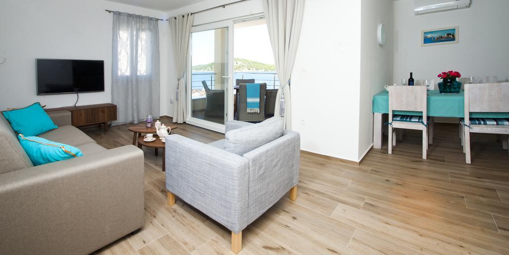Apartments Villa Laguna With Pool Razanj Room photo